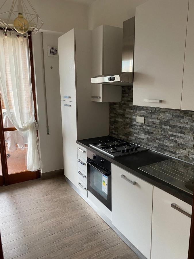 Eur Centro Lux Apartment Con Camino Rome Bagian luar foto